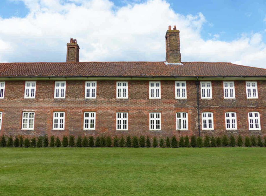 carpenters fitted windows